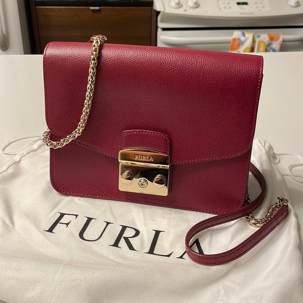 Furla Metropolis Crossbody Bag